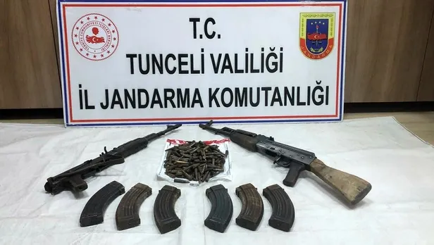 tuncelide-pkkli-teroristlere-ait-bir-siginak-imha-edildi-1606586963380.jpeg Tunceli'de PKK'lı teröristlere ait bir sığınak imha edildi-3