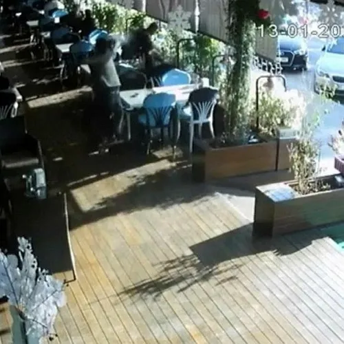 Son dakika: Adana'da pastanede silahlı saldırı! Cinayet anı kamerada-2