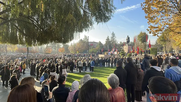 Saat 09.05'te hayat durdu! 81 ilde Atatürk'e saygı duruşu... - 4