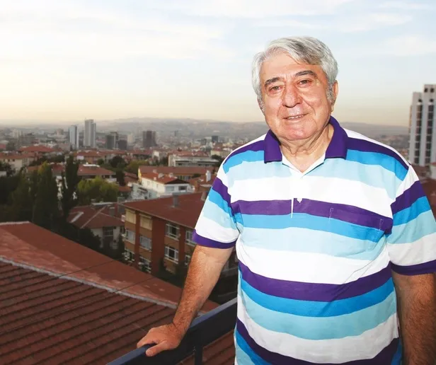 Öğrencisine "ne diye başörtüsü takıyorsun" diyen Metin Kazancı'nın Ankara Üniversitesi'ndeki görevine son verildi!-4