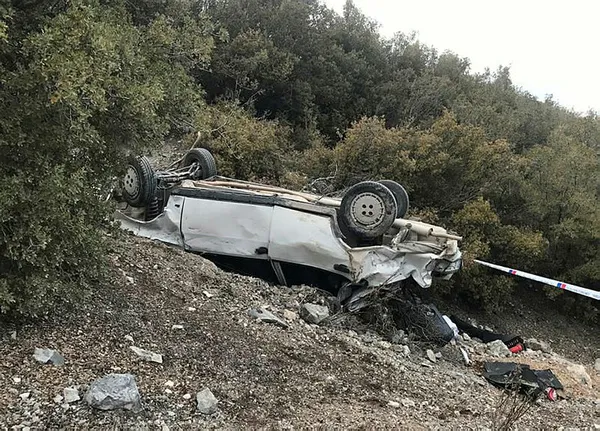 denizlide-kayip-olarak-araniyordu-2-gun-sonra-cansiz-bedeni-ucurumdaki-otomobilde-bulundu-1645162148607.jpg Denizli'de kayıp olarak aranıyordu! 2 gün sonra cansız bedeni uçurumdaki otomobilde bulundu-1