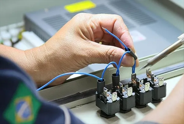 bakan-varank-duyurdu-kritik-teknolojik-urunler-turkiyede-uretilecek-1607589490357.jpg Bakan Varank duyurdu: Kritik teknolojik ürünler Türkiye'de üretilecek-3