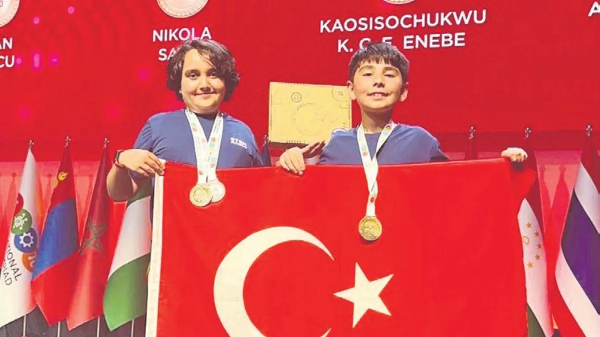 Türk dahiler Barcelona’da STEM olimpiyatları’nda matematikte dünya şampiyonu oldu