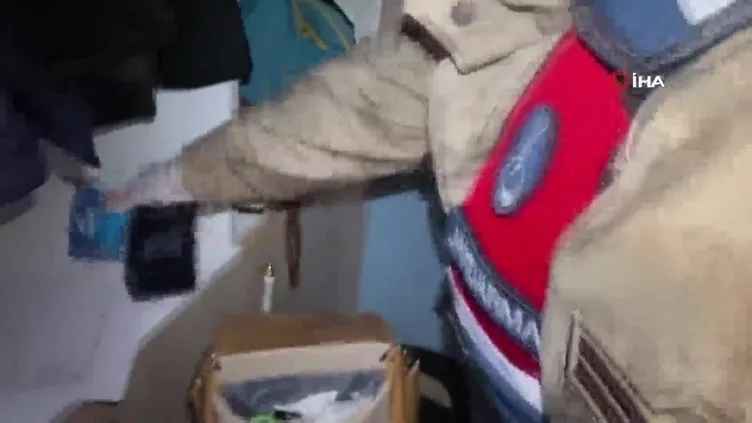 Diyarbakır'da terör örgütü PKK'ya operasyon: 19 gözaltı