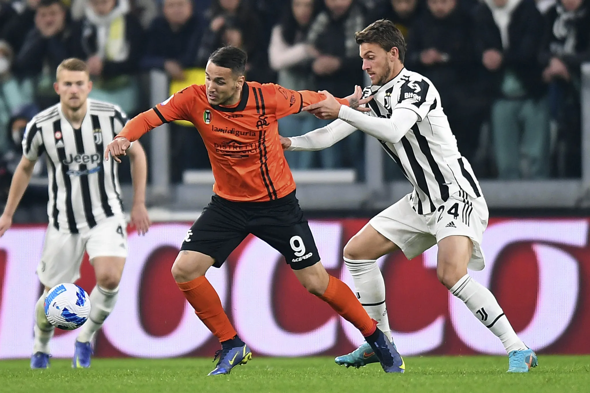 Beşiktaş, Fenerbahçe ve Galatasaray o yıldızın peşinde! - 17