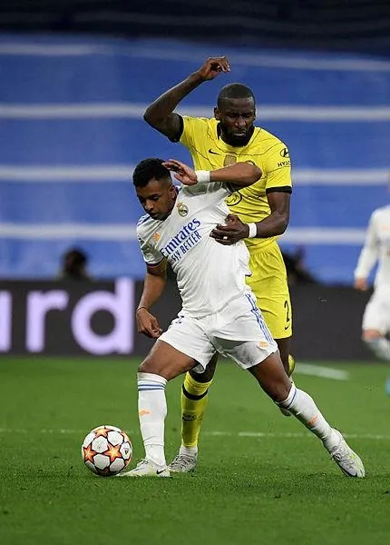 benzema-yari-finale-tasidi-real-madrid-2-3-chelsea-mac-sonucu-1649799748853.jpeg Benzema yarı finale taşıdı! Real Madrid 2-3 Chelsea | MAÇ SONUCU-2