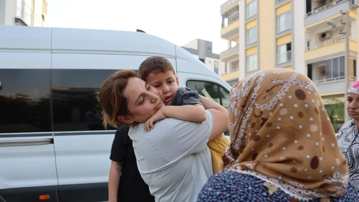 Girne'deki feribot faciasından kurtulan gençler konuştu: Gemiyi ilk kaptan terk etti!