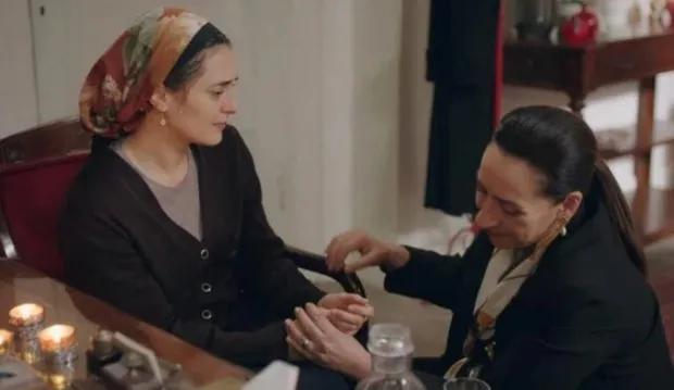 TV 8'in olay yaratan dizisi Kırmızı Oda istemeden kendi sonunu getiriyor! İzleyici şikayetçi dendi final çanları çalmaya başladı-6