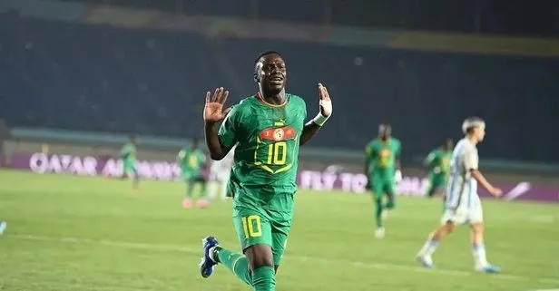 Fener’e harika çocuk | Senegalli genç yıldız Amara Diouf’u dünya devlerinin elinden kaptı
