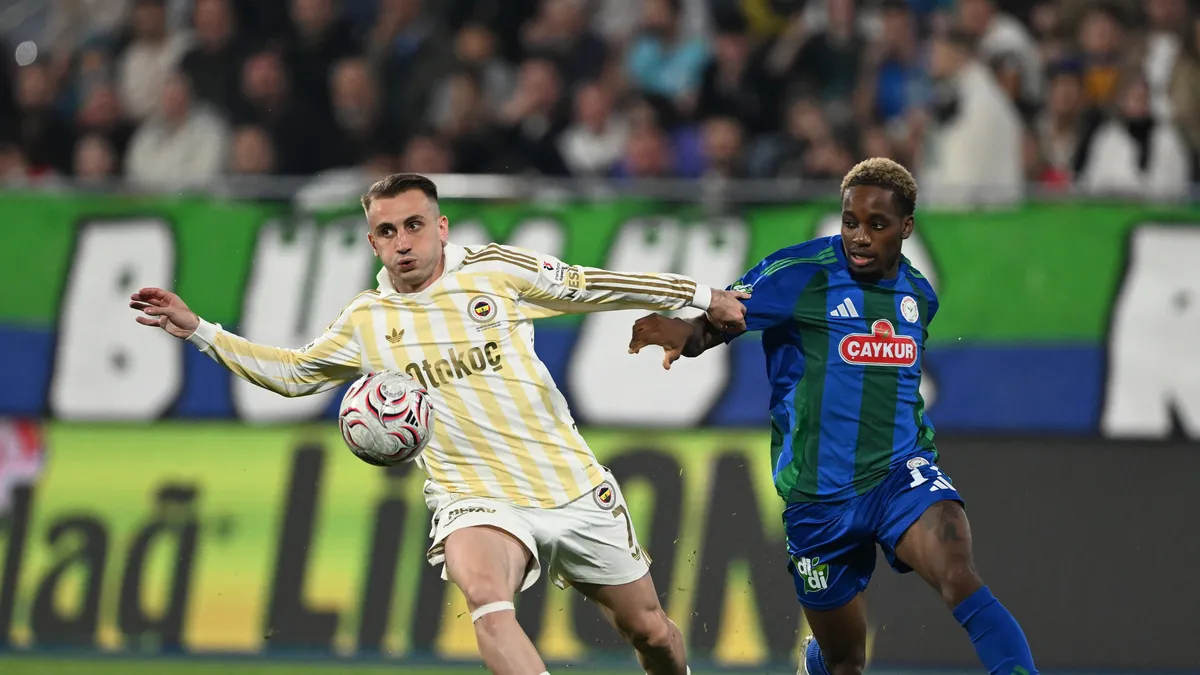 Fenerbahçe, Rizespor'u 3-0 ile geçti