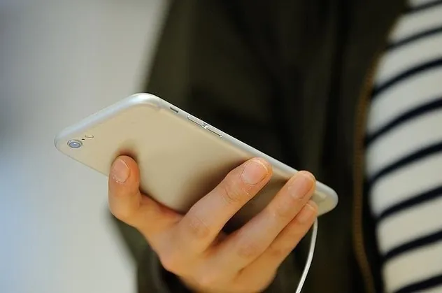 İkinci el cep telefonu fiyatları düşecek mi? Cep telefonu satın alacaklara güzel haber