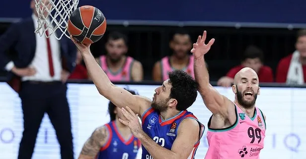 Anadolu Efes 86 - 76 Barcelona | ÖZET İZLE