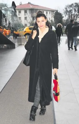 Aşka yorum yapmadı