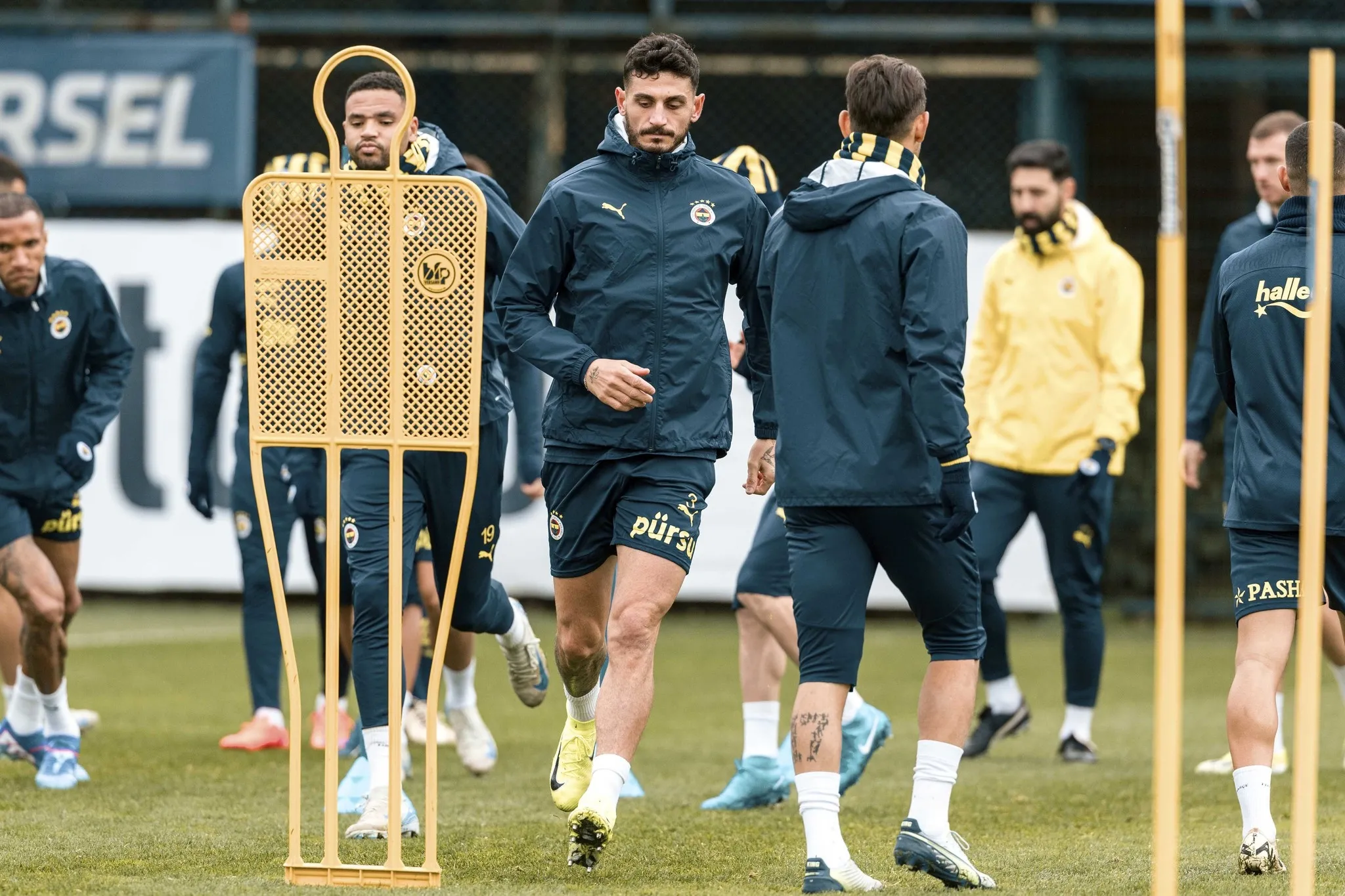 Hocalardan sürpriz! Beşiktaş Fenerbahçe derbisi öncesi 11'ler belirlendi - 9