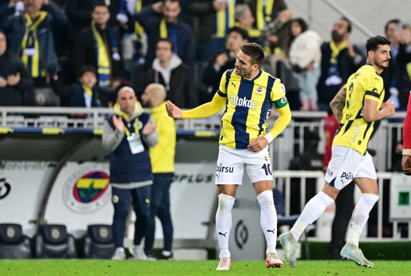 Spor yazarları Fenerbahçe - Sivasspor maçını değerlendirdi! "Sen insan mısın?" - 2