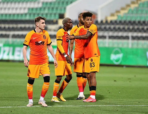 super-lig-sampiyonunun-kasasi-para-dolacak-1620983205069.jpg Süper Lig şampiyonunun kasası para dolacak-3