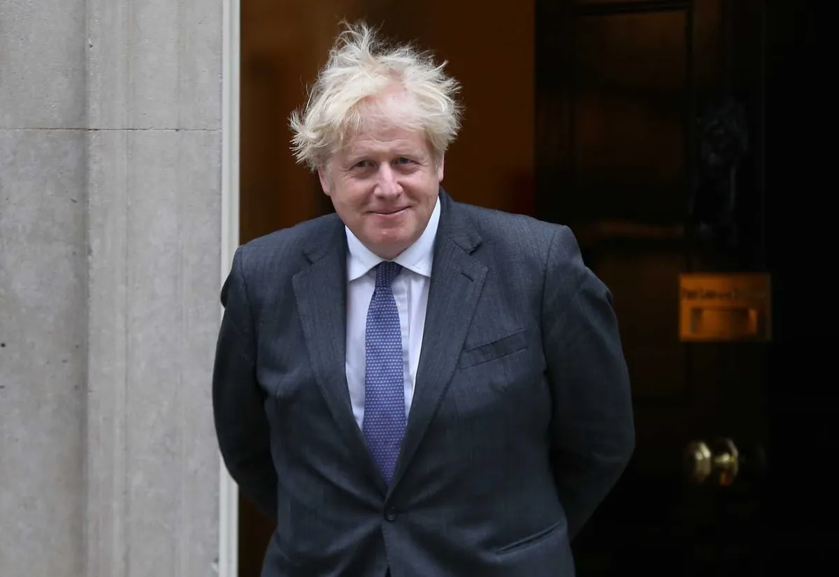 ingilterede-yine-kaos-basbakan-keir-starmer-istifa-etti-boris-johnsondan-rishi-sunaka-ilk-degil-ingiliz-basini-1782122361742.jpeg İngiltere'de yine kaos: Keir Starmer istifa etti! Boris Johnson'dan Rishi Sunak'a ilk değil | İngiliz basını sert daldı-8