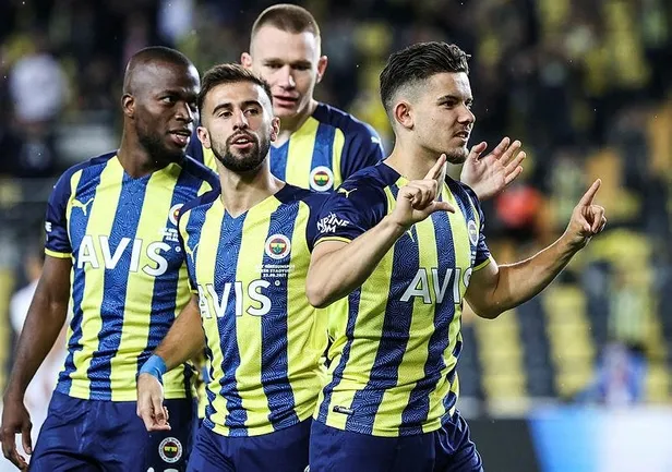 İşte Stefan Kuntz'un ilk icraatı! Fenerbahçeli oyuncu için harekete geçti-5