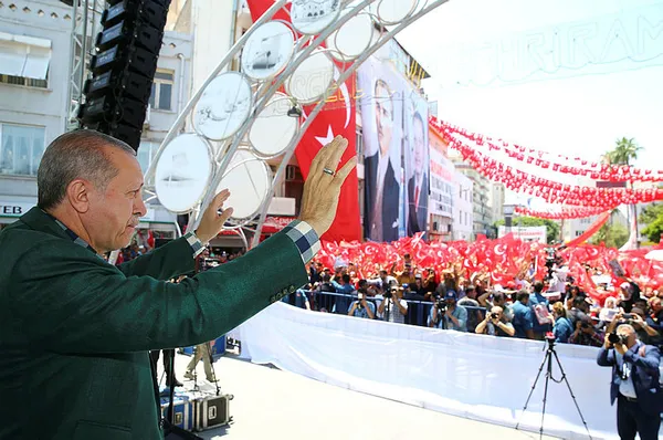 Cumhurbaşkanı Erdoğan Mersin Tarsus'ta Turizm Bölgesi ve 600 Yataklı Devlet Hastanesinin Temel Atma Töreni'nde konuştu-1