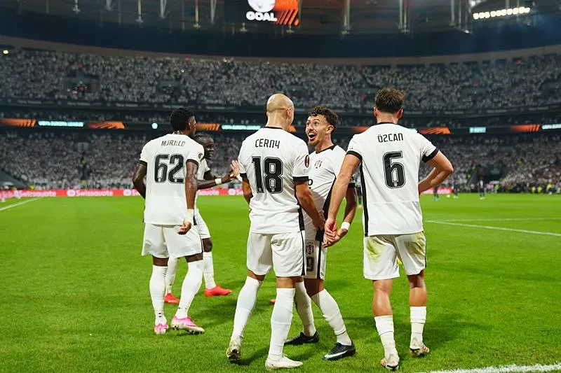 1789713146507.jpeg Spor yazarlarından Beşiktaşlı yıldıza övgüler: "Sahanın en iyisiydi"-2