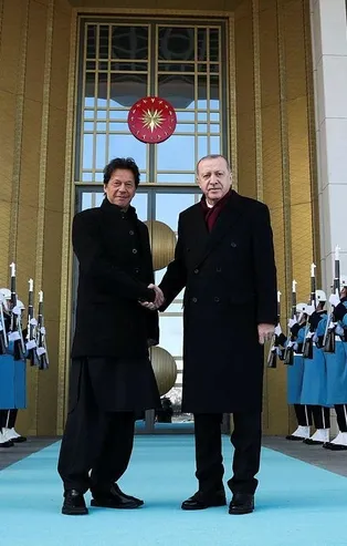 Başkan Erdoğan ile Pakistan Başbakanı İmran Han arasında İdlib görüşmesi