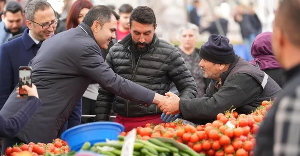 Cumhur İttifakı İBB Başkan adayı Murat Kurum Sarıyer'de pazar esnafını ziyaret etti olta balıkçılarıyla görüştü: "Büyükşehir'de başkanımız sizsiniz"