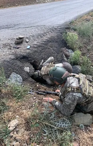 Son dakika: MSB açıkladı: Yüksekova-Çobanpınar yolunda tespit edilen EYP imha edildi