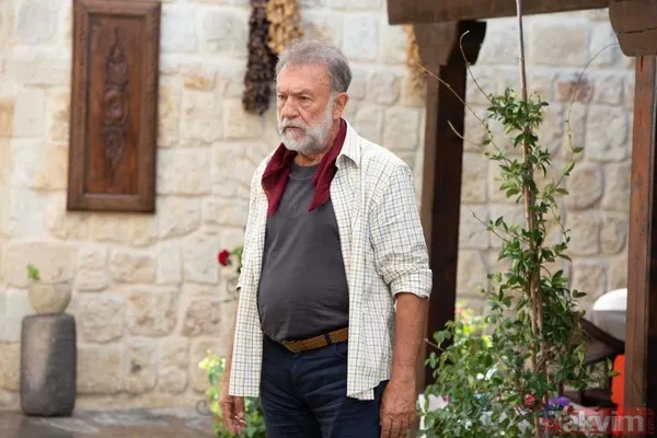 Sen Ağlama İstanbul'un Büyükbey'i Tamer Levent'in oğlu da kendisi gibi oyuncu çıktı! Meğer o da göz önündeymiş... - 4