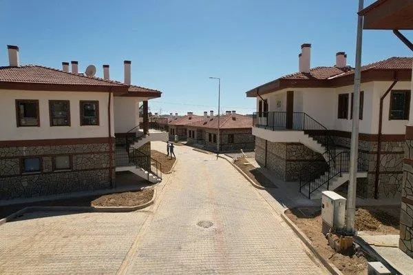 yangin-magduru-ciftci-mithat-akca-acikladi-baskan-erdogan-traktor-icin-iki-kez-aradi-allah-ondan-razi-olsun-1662823869393.jpeg Devlet yaraları sardı! Yangın mağduru çiftçi Mithat Akça açıkladı: Başkan Erdoğan traktör için iki kez aradı: Allah ondan razı olsun-3