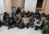 78 düzensiz göçmen Van'da bir apartmanda yakalandı