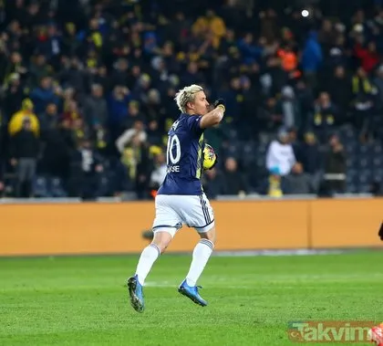 Fenerbahçe’de Max Kruse sürprizi! Alman ekibi devreye girdi