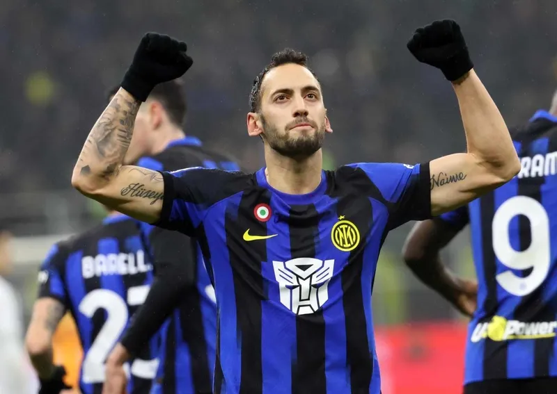 hakan-calhanogludan-flas-transfer-aciklamasi-1753276848305.jpeg
