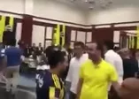Fenerbahçe töreninde Galatasaray marşı