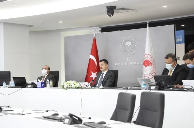 Tarım ve Orman Bakanı Bekir Pakdemirli talimatı verdi! Tarım ve hayvancılığın potansiyelini harekete geçirecek hamle