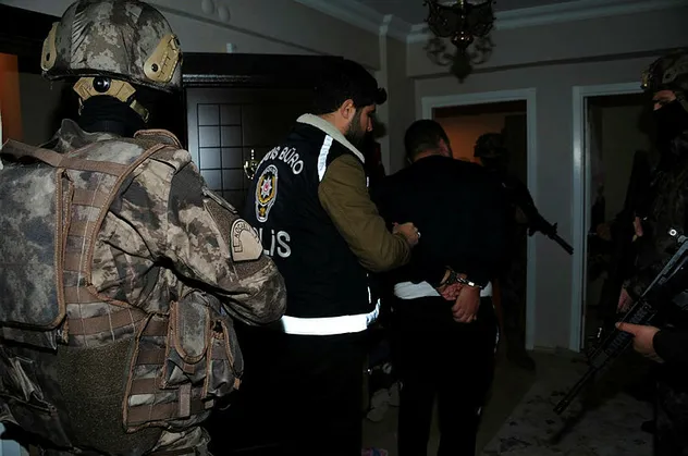 Kocaeli'de aranan 28 kişi yakalandı