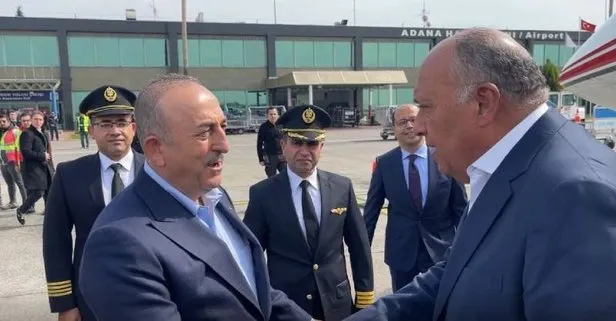 Son dakika: Dışişleri Bakanı Çavuşoğlu: Türkiye ile Mısır arasındaki ilişkilerin gelişmesi her iki tarafın yararınadır