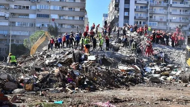 izmir de deprem mi oldu son dakika izmir de kac siddetinde deprem oldu nerelerde hissedildi afad aciklamasi geldi takvim