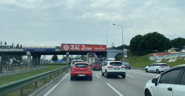 Yurttan kavga manzaraları! Birinde tekme ve yumruklar diğerinde silahlar konuştu