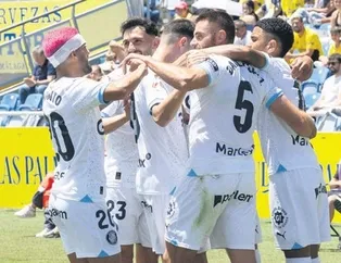 3 penaltı çıktı Gİrona kazandı