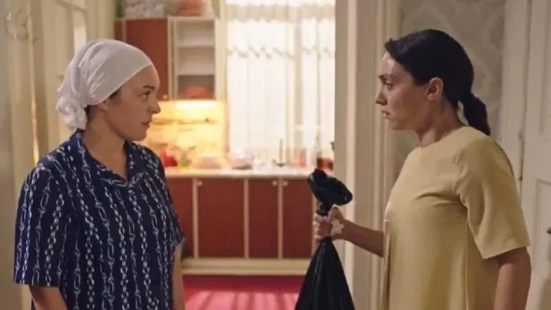 Masumlar Apartmanı'ndaki ölüm haberini dizinin Safiye'si Ezgi Mola bizzat duyurdu! Ezgi Mola açıkladı kara haber tez yayıldı-3