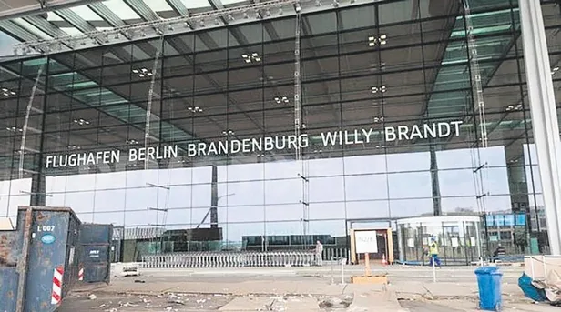 Alman mühendisliği Berlin Havalimanı'nda sınıfta kaldı!-2