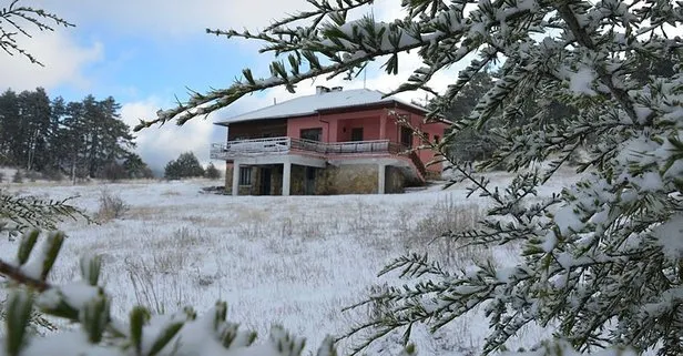 Bugün Ardahan, Kars, Artvin, Iğdır, Erzurum, Ağrı, Muş’ta okullar tatil olacak mı? Son dakika valilik açıklamaları! 2 Aralık okullarda kar tatili var mı?