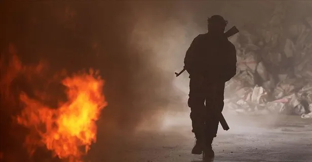 Son dakika: Tel Abyad'da SMO aracına bombalı saldırı: 3 asker yaralandı