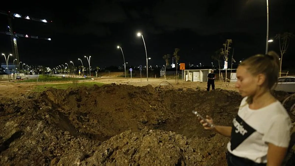 İran’dan İsrail’e misilleme saldırısı! Başkent Tel Aviv’de füze çukuru