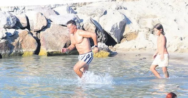 Mustafa Sandal’dan kas şov: Hayranları gözlerini alamadı!