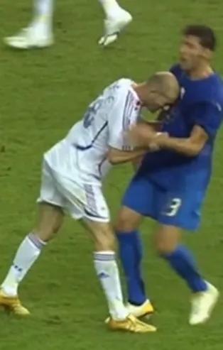 Materazzi'den yıllar sonra gelen itiraf: Zidane'ın annesine değil kardeşine küfrettim