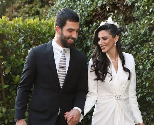Arda Turan’ın eşi ve oğlu Hamza Arda’nın annesi Aslıhan Doğan Turan'dan çarpıcı açıklamalar-8