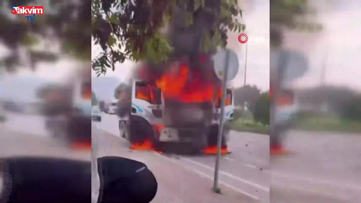Seyir halindeki kamyon alev alev yandı