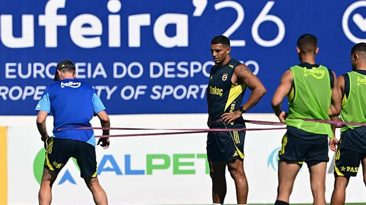 Fenerbahçe'de Diego Carlos yolcu!