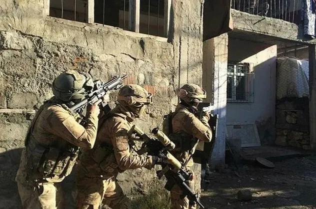 Mersin'de PKK operasyonu: 16 gözaltı!